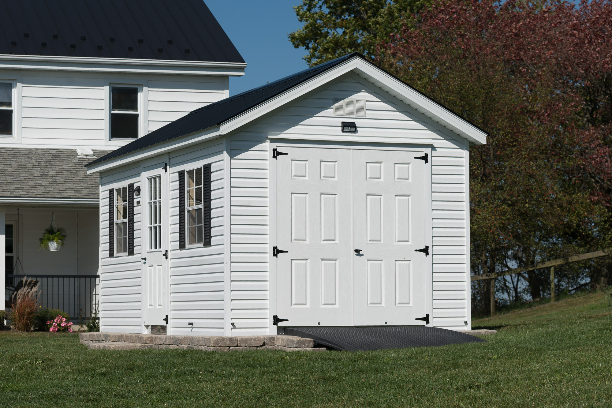 TruPoint storage building in a residential backyard